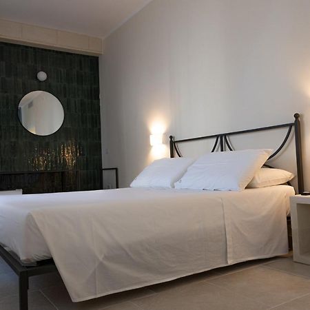 Oronti Accommodations Lecce Bagian luar foto