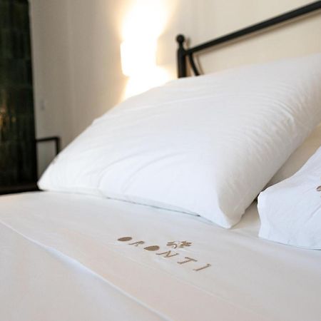 Oronti Accommodations Lecce Bagian luar foto