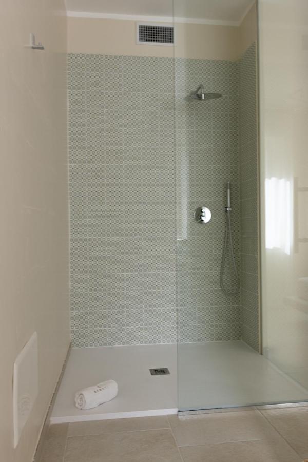 Oronti Accommodations Lecce Bagian luar foto