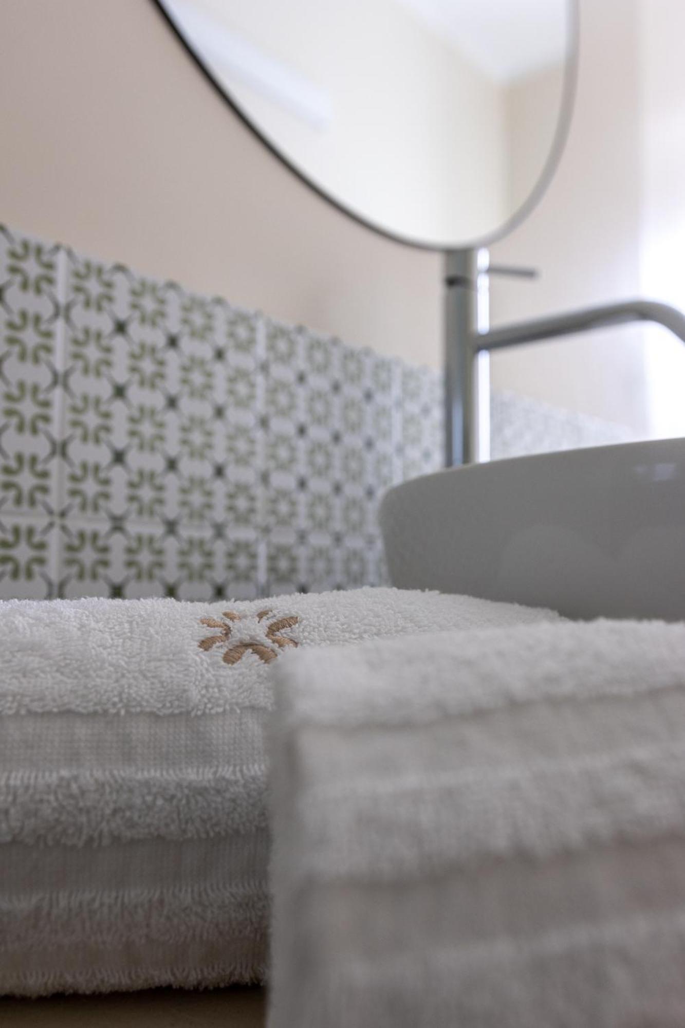Oronti Accommodations Lecce Bagian luar foto